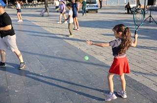 Gemlik’te Tenis Coşkusu Yaşandı